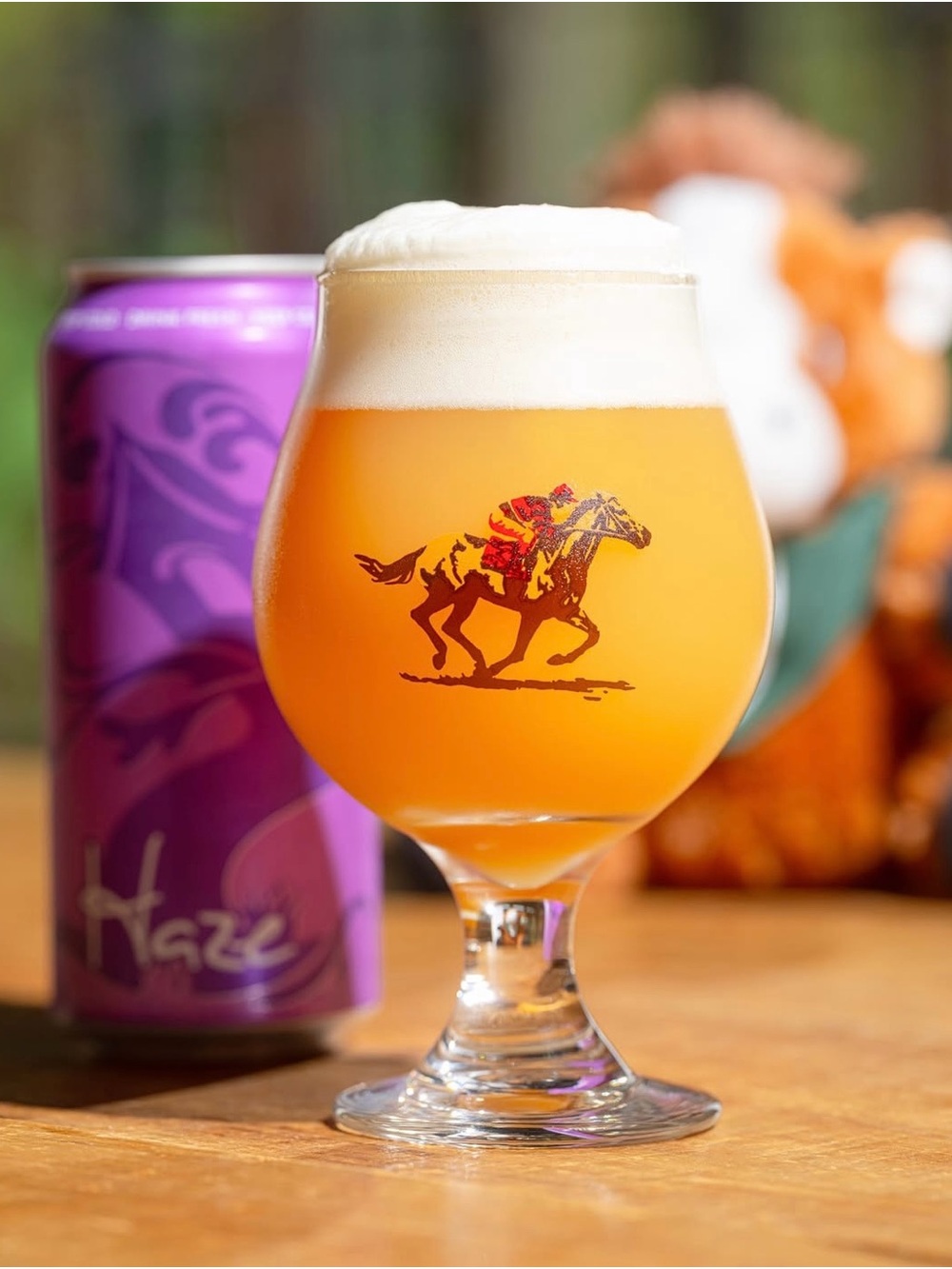 TREE HOUSE SARATOGA Tulip Beer Glass with Horse Jockey Logo